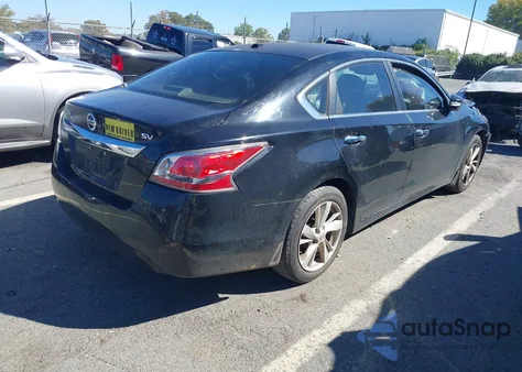 2015 Nissan Altima 2.5 Sv из США, поврежденный, VIN 1N4AL3AP4FC210753